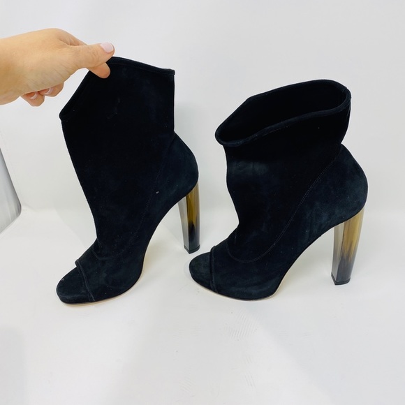 JIMMY CHOO**Black Suede Booties*US 6**$1395 - Picture 2 of 8